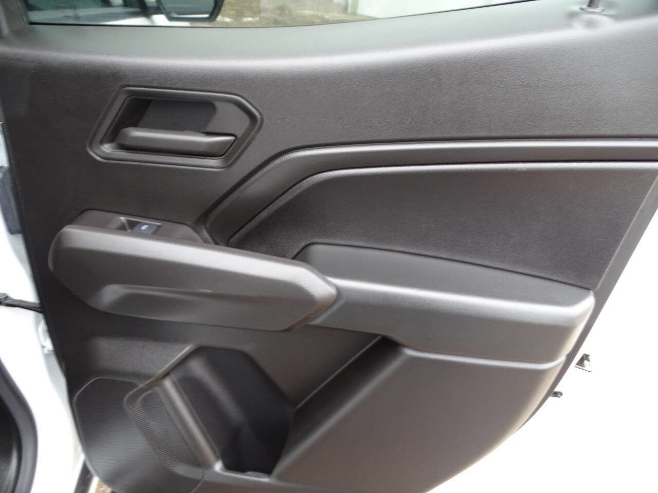 Used 2024 Chevrolet Colorado W/T w/ WT Convenience Package II image 34