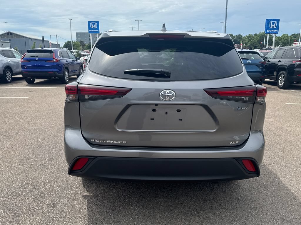 Used 2026 Toyota Highlander XLE AWD/4WD image 6