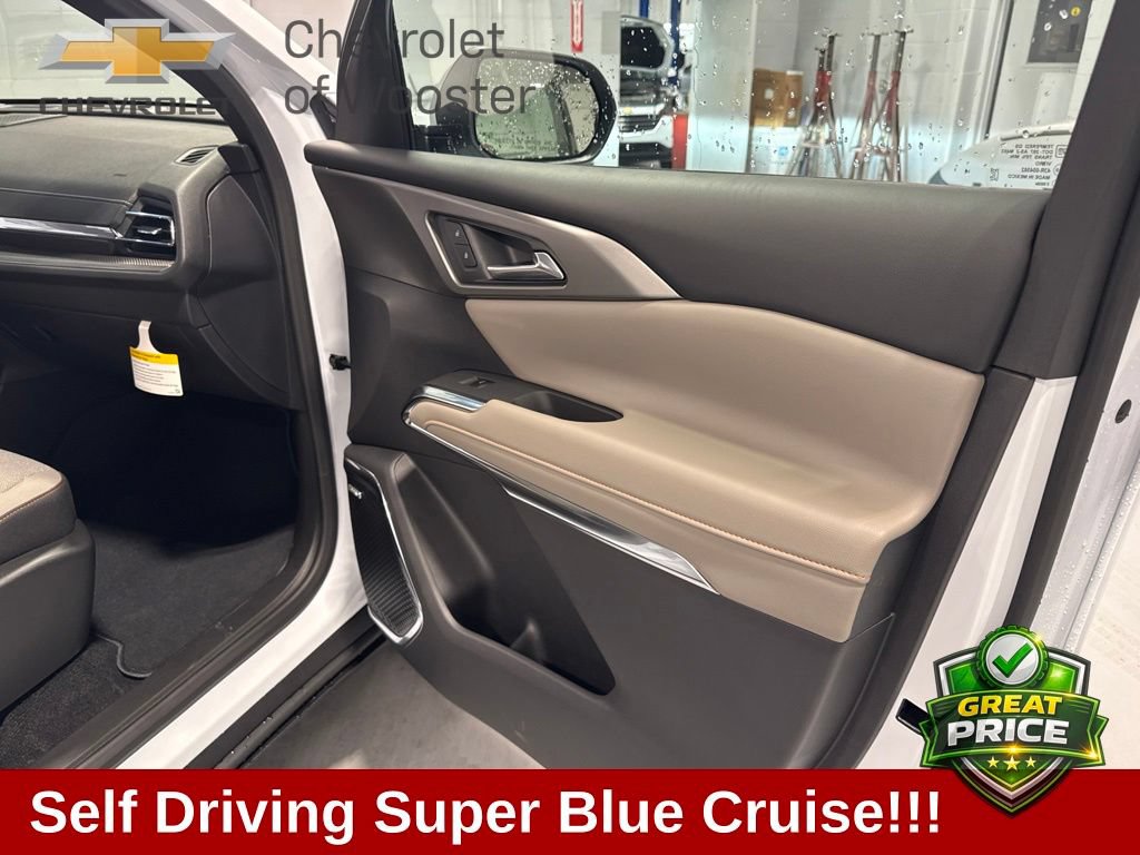 New 2026 Chevrolet Traverse LT w/ Enhanced Driving Package FWD image 37