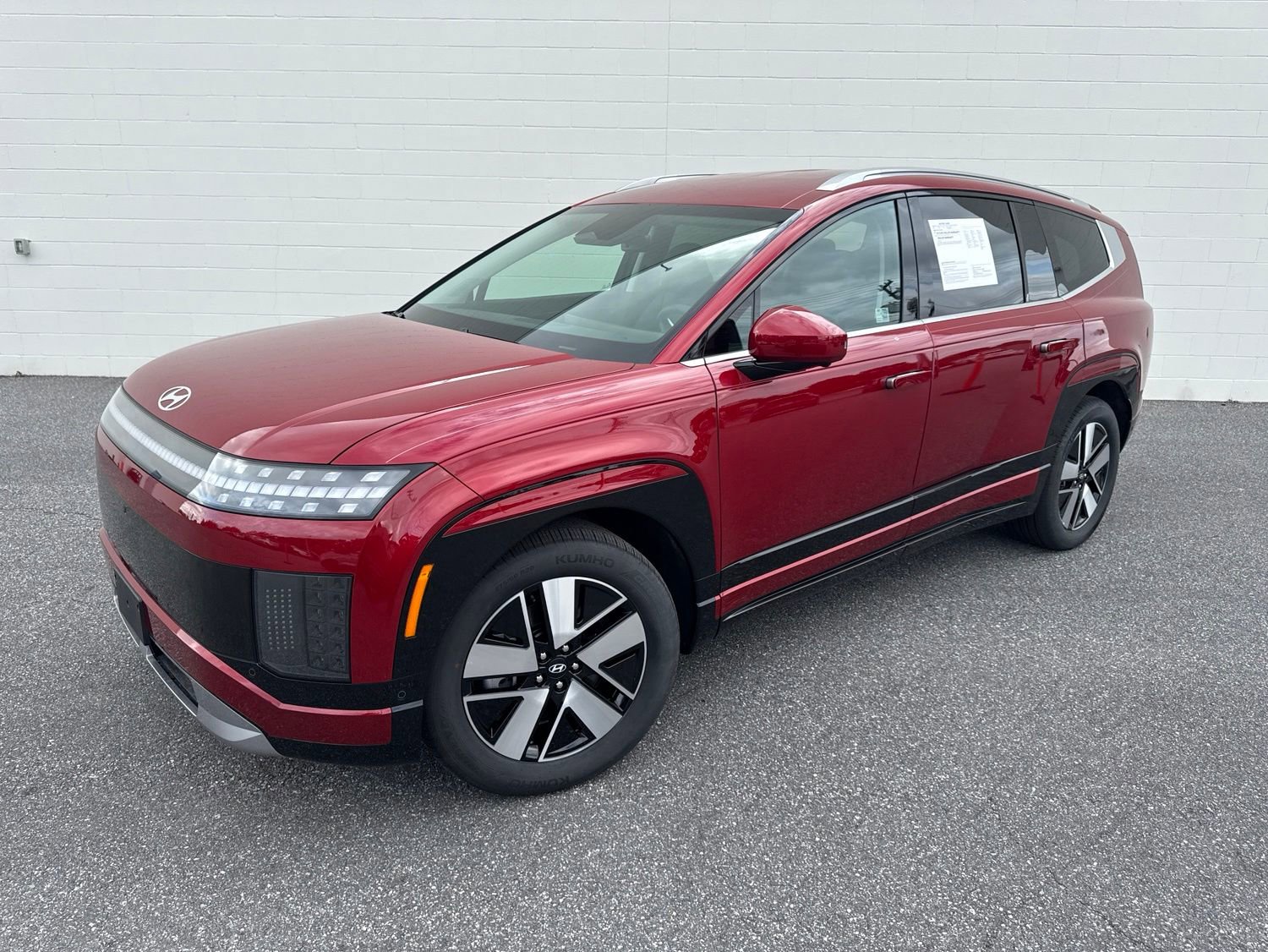 Used 2026 Hyundai Ioniq 9 SEL AWD/4WD image 1