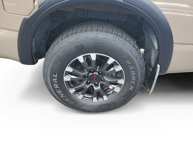 Used 2023 Nissan Titan PRO-4X w/ Pro-4x Convenience Package AWD/4WD image 31