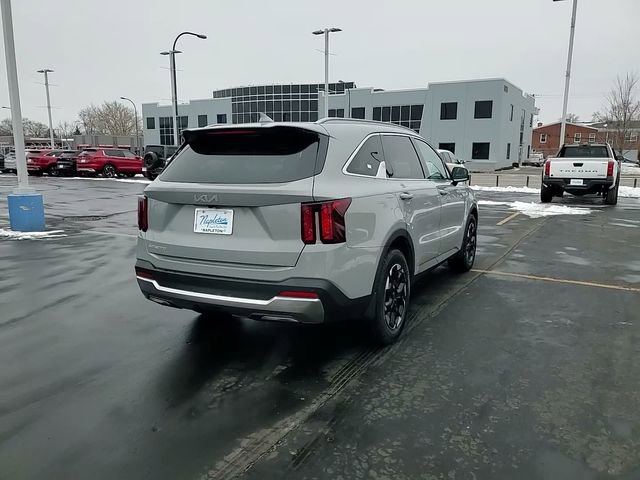Used 2025 Kia Sorento S w/ Panoramic Sunroof Package image 32