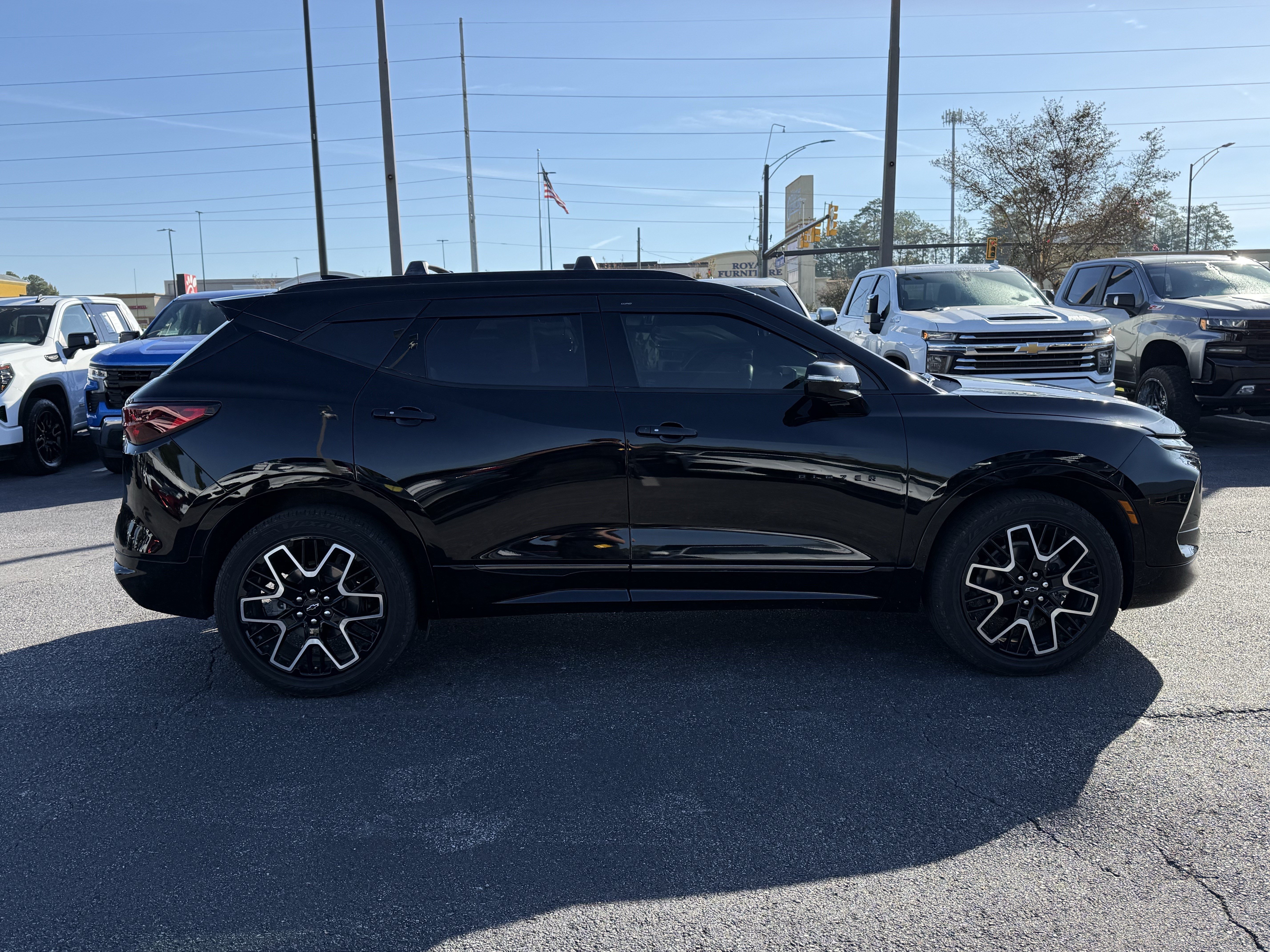 Used 2024 Chevrolet Blazer RS w/ Driver Confidence II Package FWD image 12