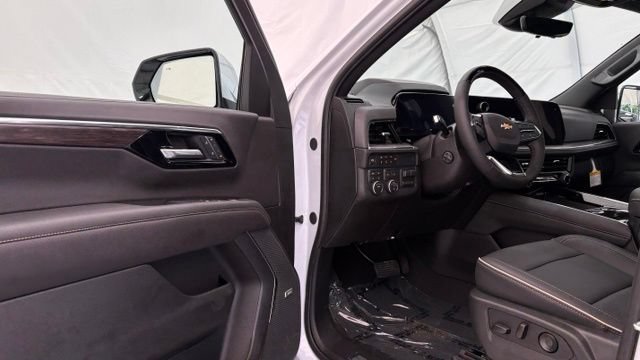 New 2026 Chevrolet Suburban Premier AWD/4WD image 39