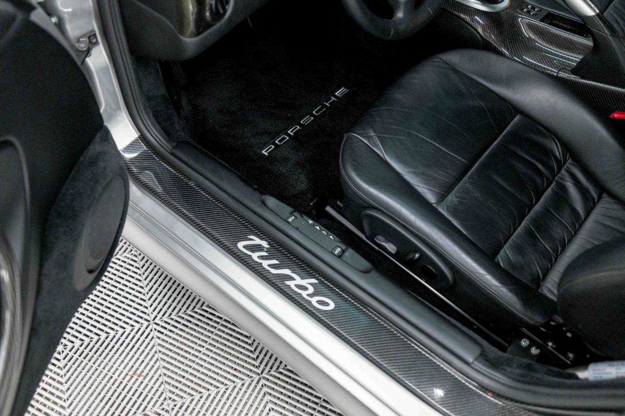 Used 2002 Porsche 911 Turbo AWD/4WD image 45