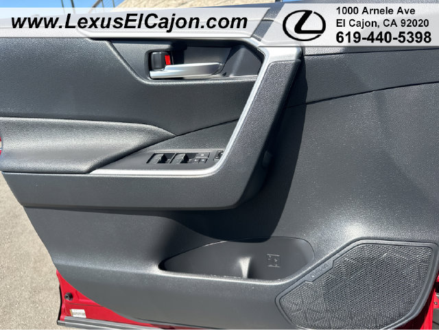 Used 2025 Toyota RAV4 XLE Premium FWD image 12