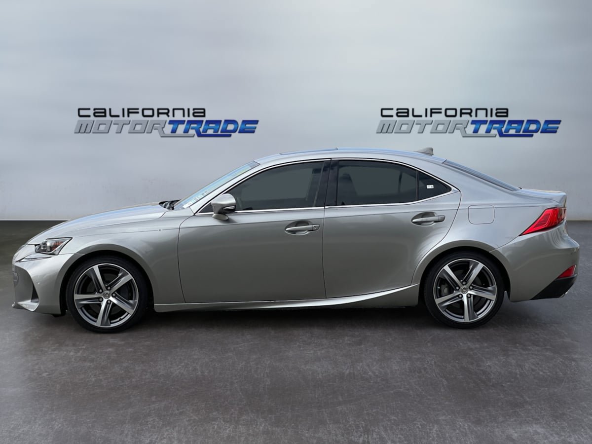 Used 2020 Lexus IS 300 w/ Navigation Package RWD image 8