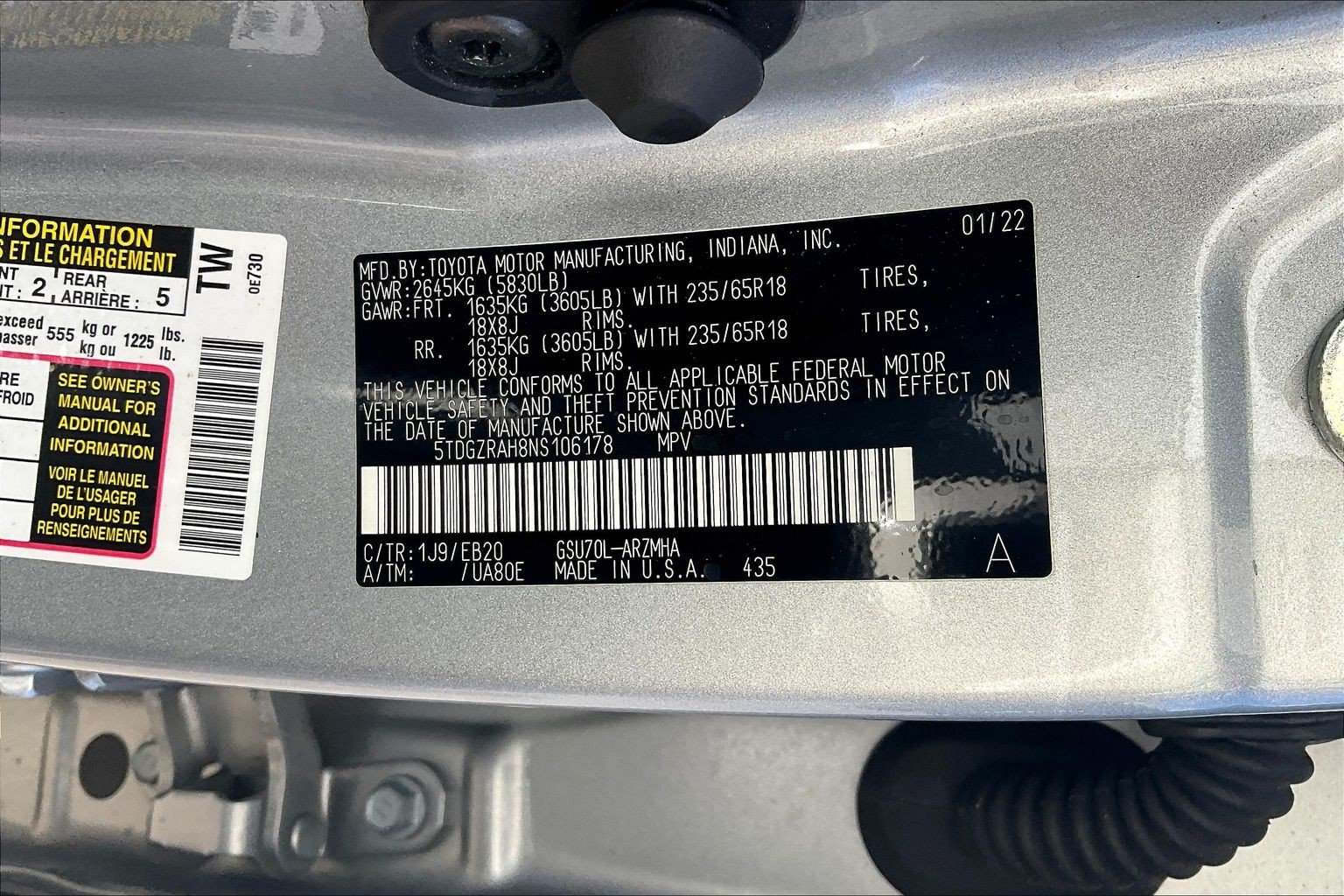 Used 2022 Toyota Highlander XLE FWD image 35