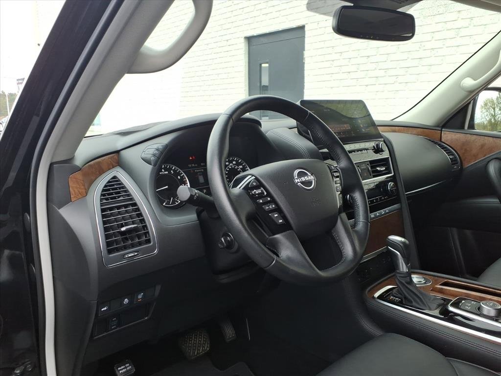 Used 2024 Nissan Armada SL w/ Cargo Package image 6