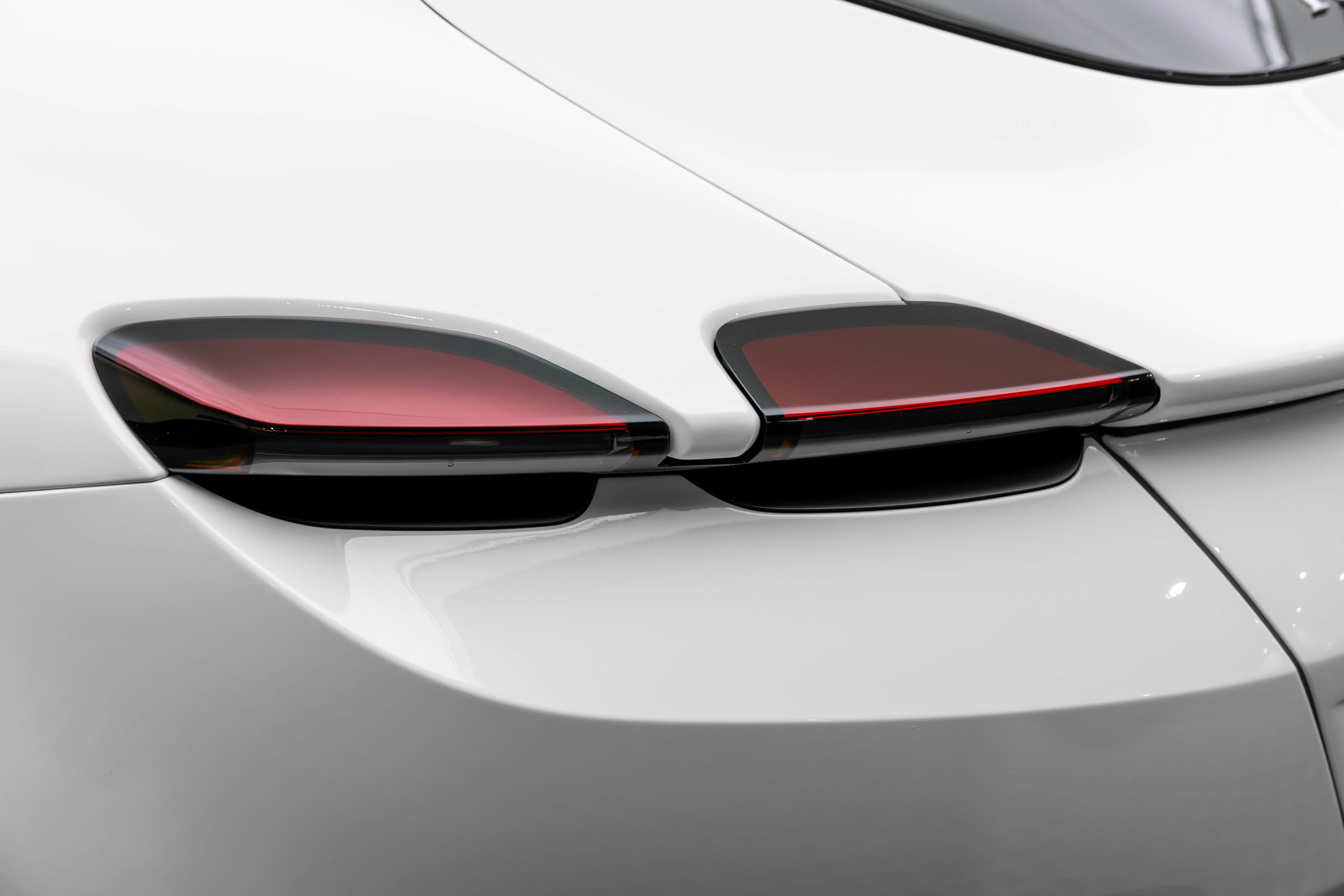 Certified 2022 Ferrari Roma image 36