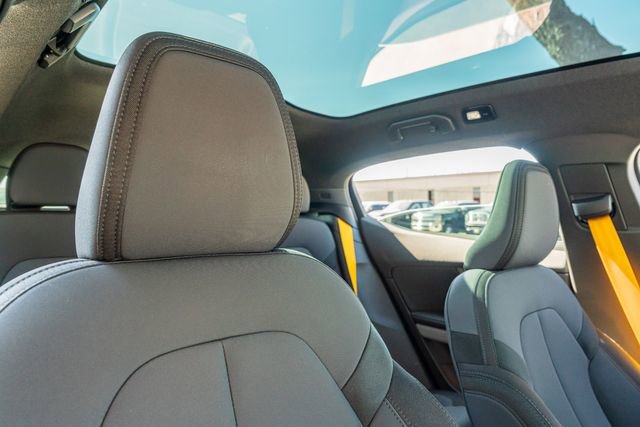 Used 2022 Polestar Polestar 2 w/ Performance Package image 44