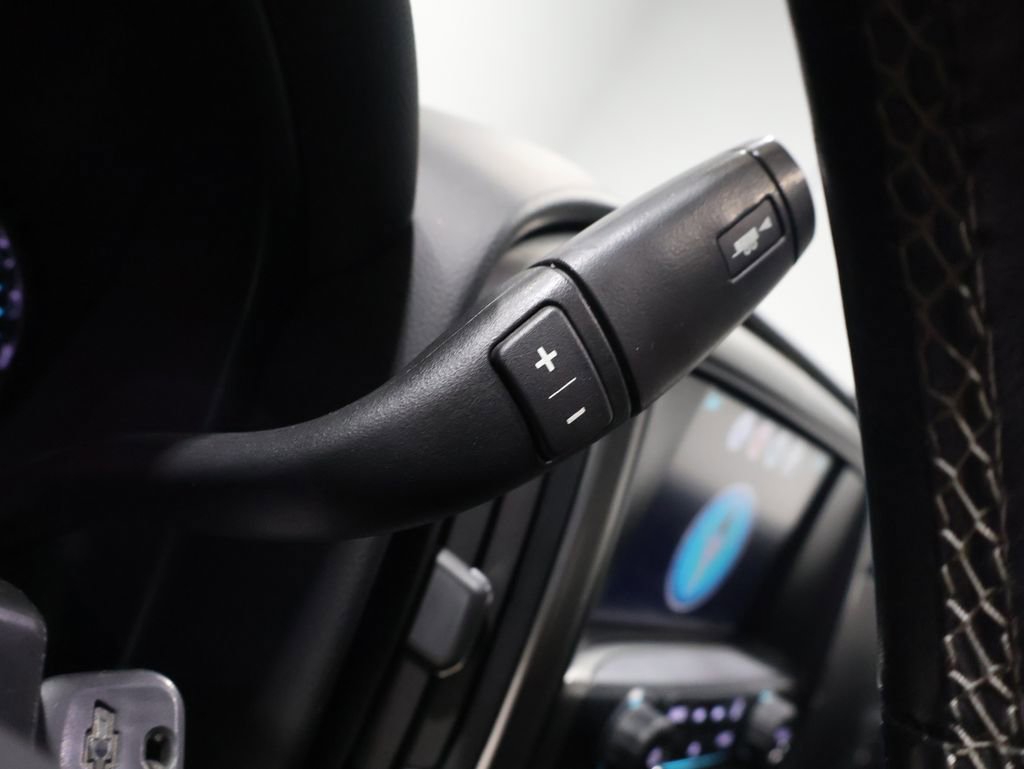 Used 2018 Chevrolet Silverado 1500 LT w/ All Star Edition image 37