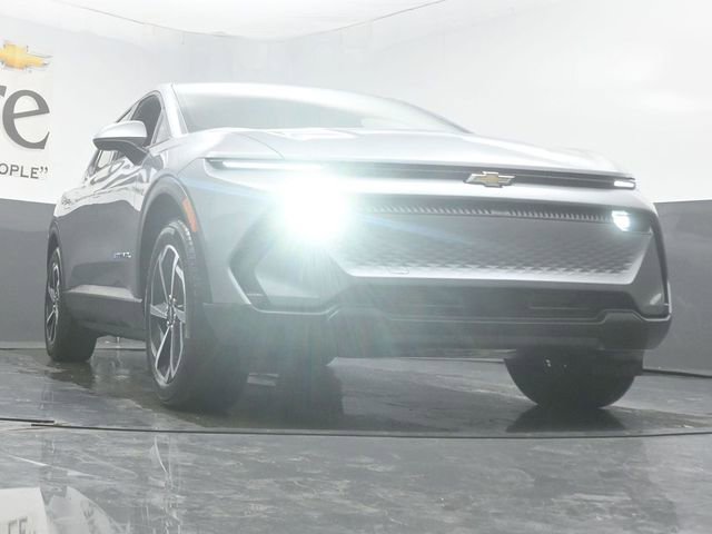 New 2026 Chevrolet Equinox EV LT FWD image 3