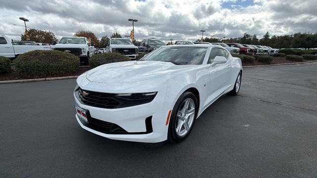 Used 2024 Chevrolet Camaro LT w/ Technology Package image 1