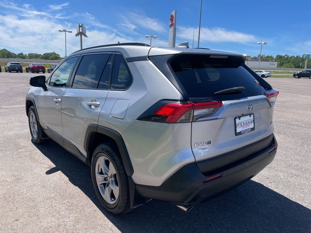 Used 2023 Toyota RAV4 XLE image 7