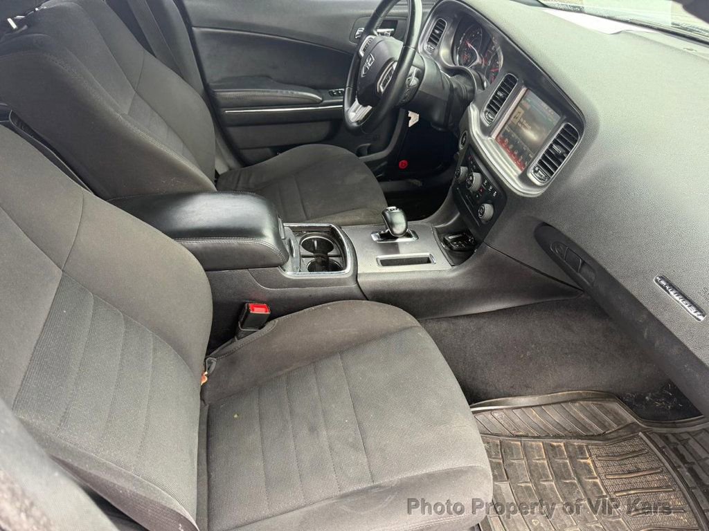 Used 2014 Dodge Charger SXT image 6