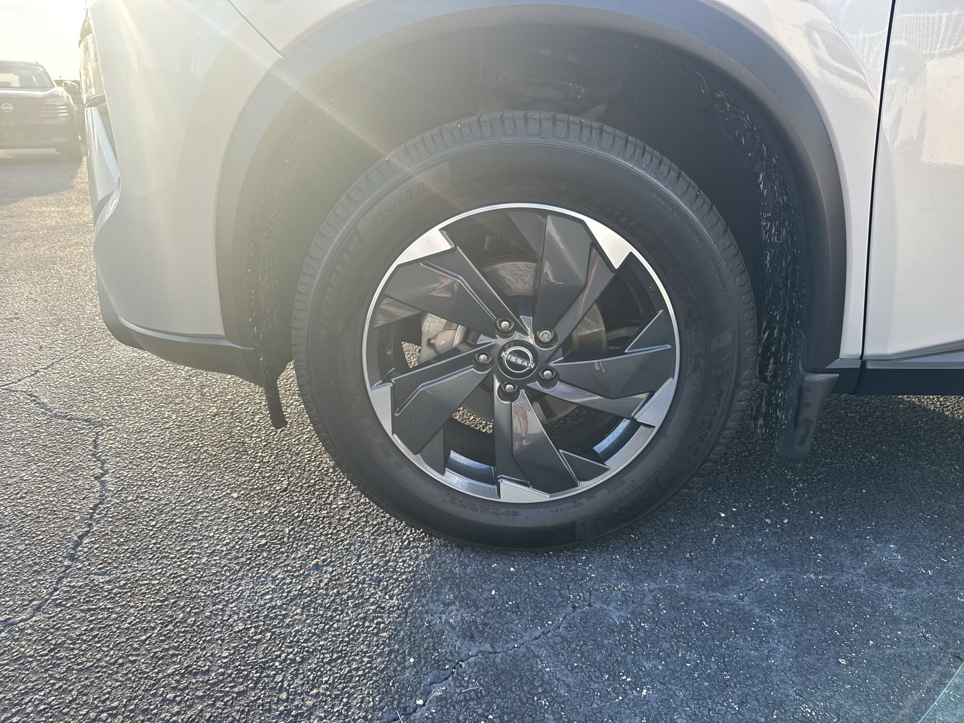 Used 2024 Nissan Rogue SV w/ SV Premium Package FWD image 11