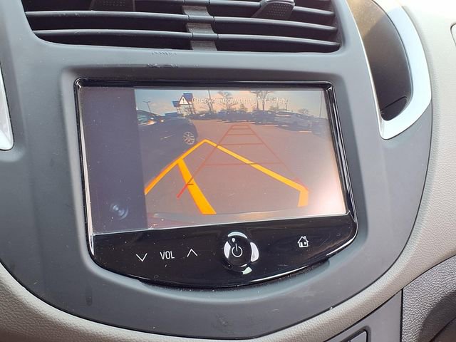 Used 2016 Chevrolet Trax LS w/ LPO, Cargo Package FWD image 7