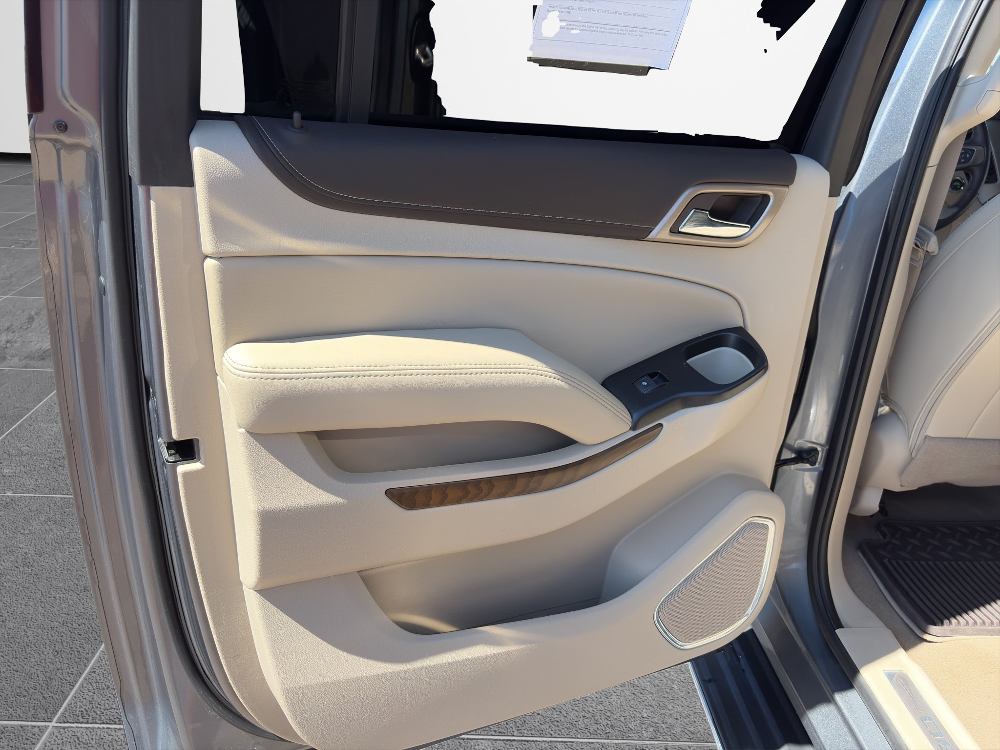 Used 2019 GMC Yukon XL Denali AWD/4WD image 22