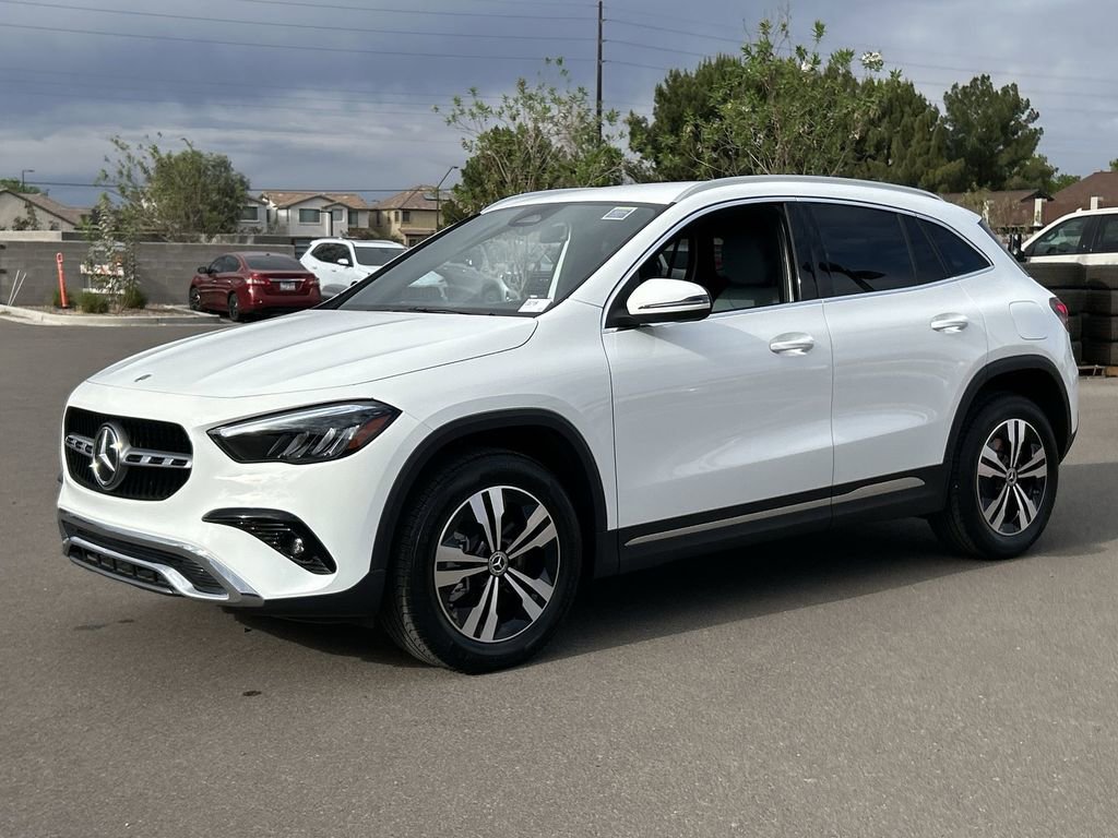 Used 2026 Mercedes-Benz GLA 250 image 4