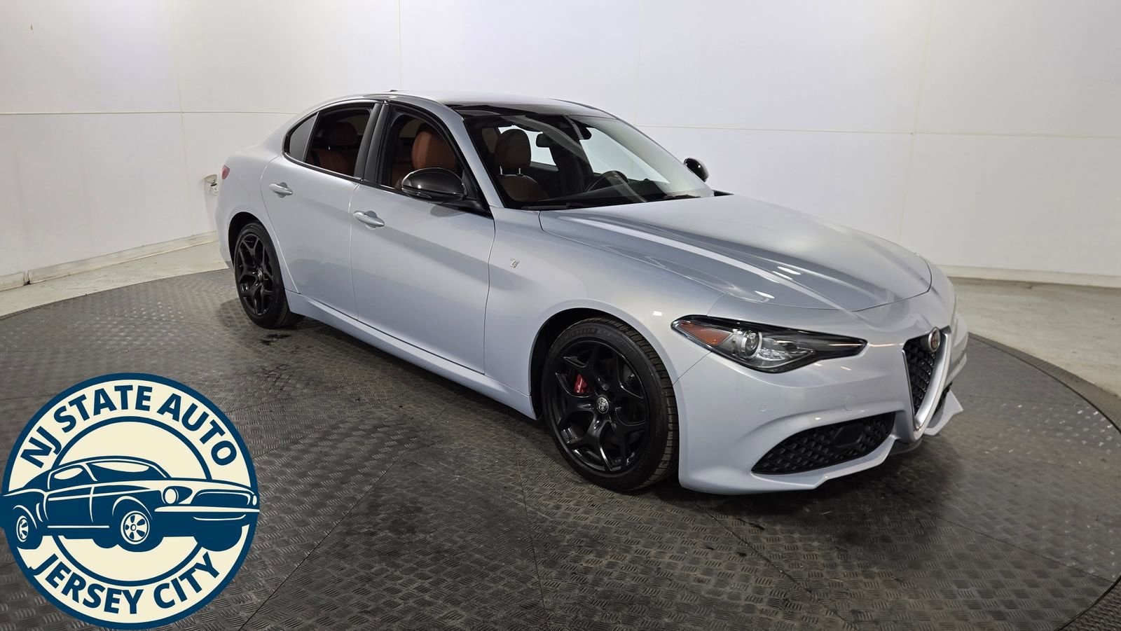 Used 2023 Alfa Romeo Giulia Ti w/ Active Assist Plus Package image 1