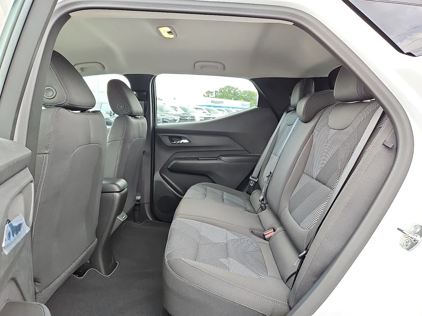 New 2027 Chevrolet Bolt LT w/ Comfort Package FWD image 8