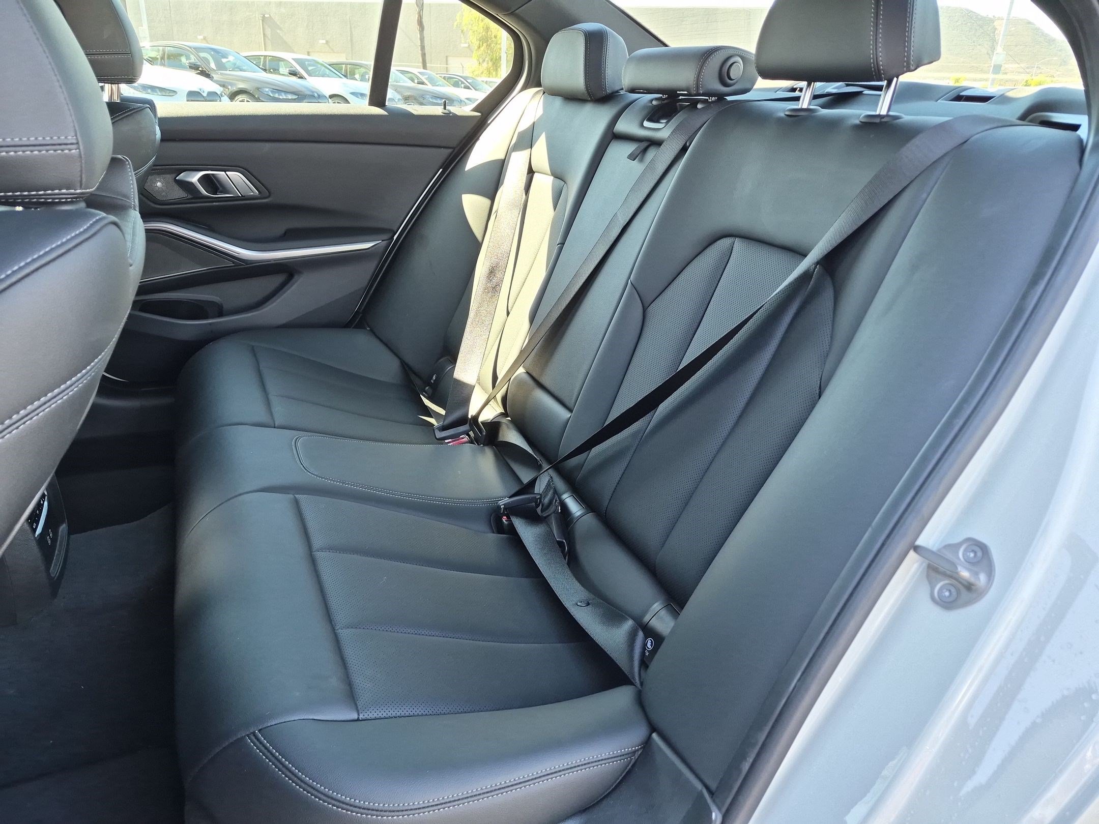 Used 2026 BMW 330i Sedan w/ Convenience Package RWD image 31