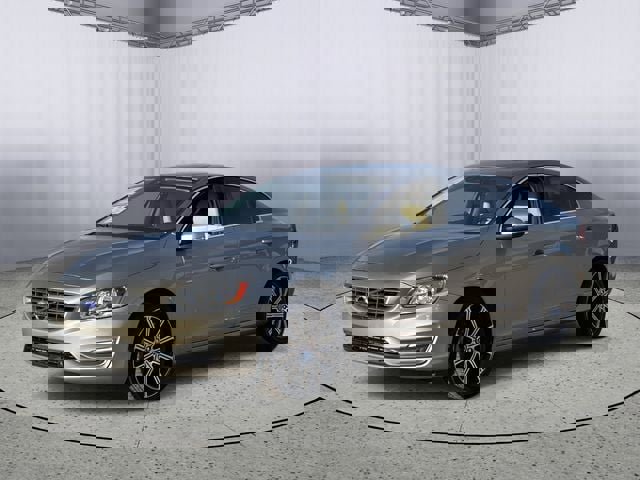 Used 2016 Volvo S60 T5 Premier image 2