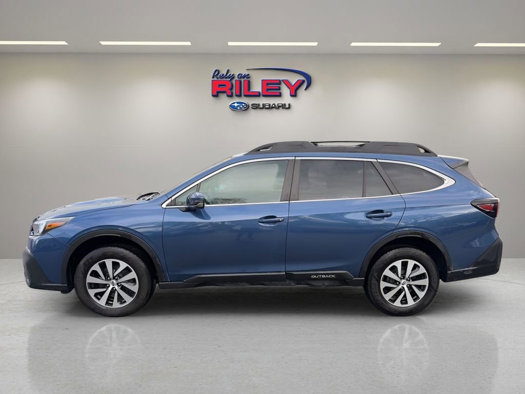 Used 2022 Subaru Outback Premium AWD/4WD image 2