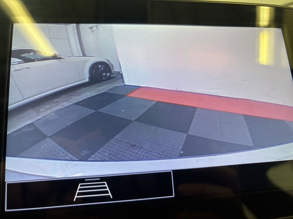 Used 2022 Chevrolet Malibu LS FWD image 25