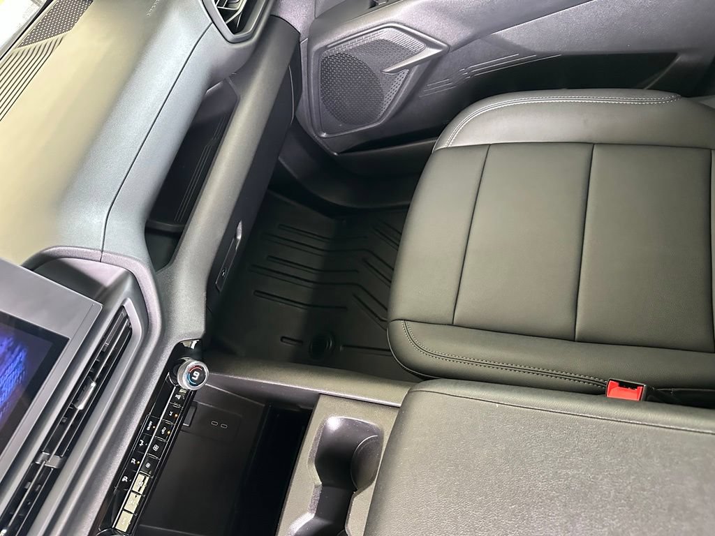 Used 2024 Chevrolet Silverado EV W/T AWD/4WD image 23