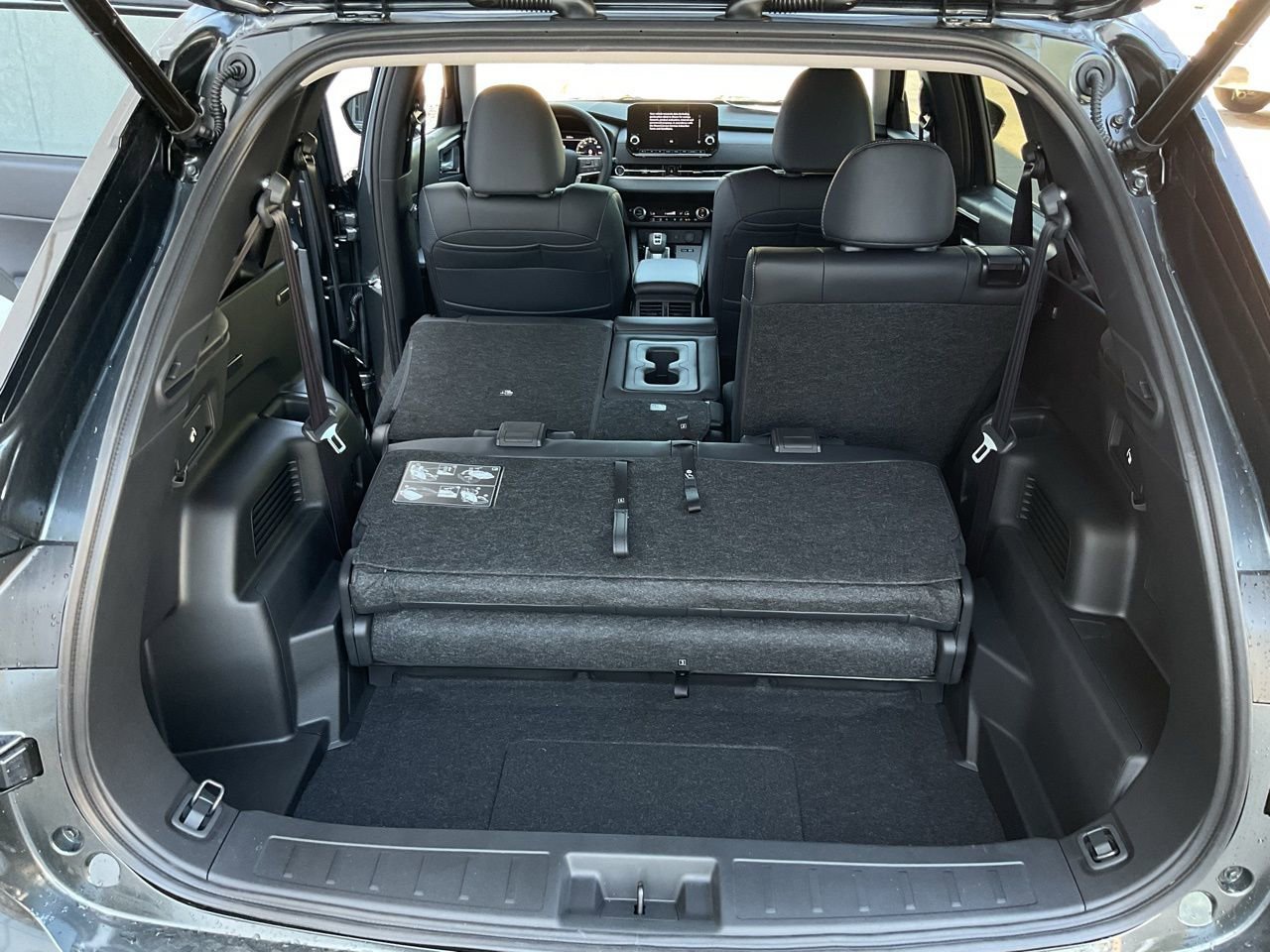 New 2026 Nissan Rogue SL image 17