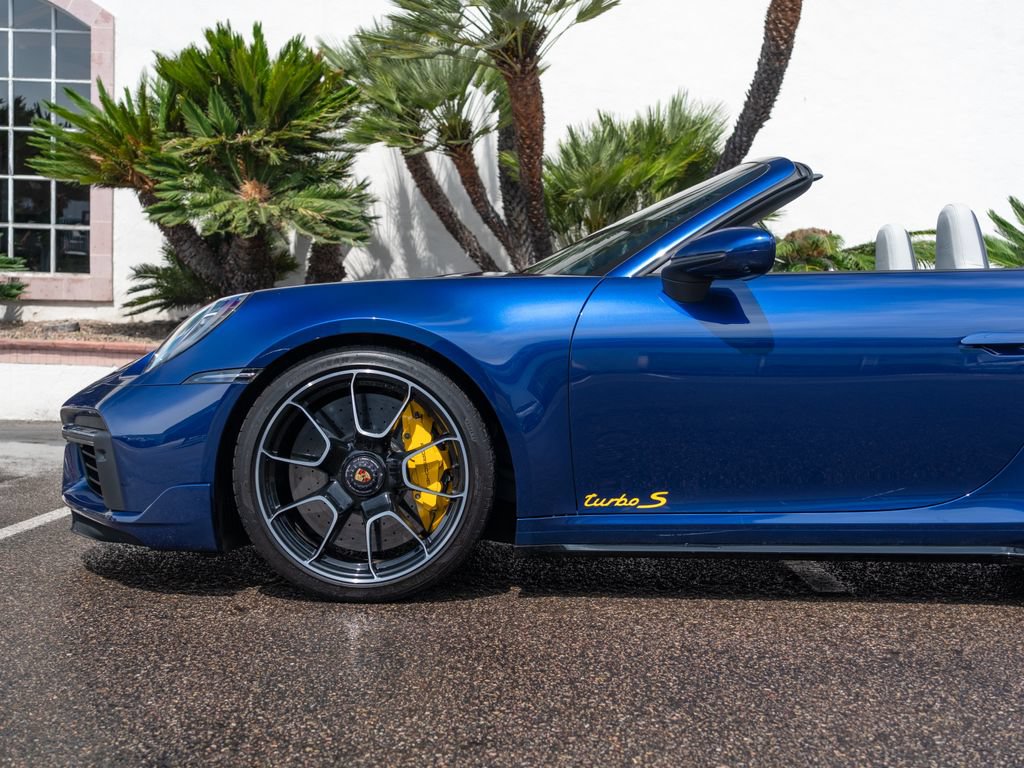 Used 2023 Porsche 911 Turbo AWD/4WD image 5