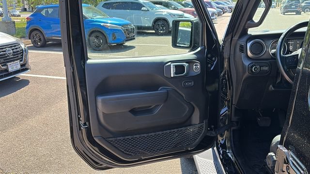 Used 2022 Jeep Wrangler Unlimited Sport w/ Sun And Sound Package AWD/4WD image 8