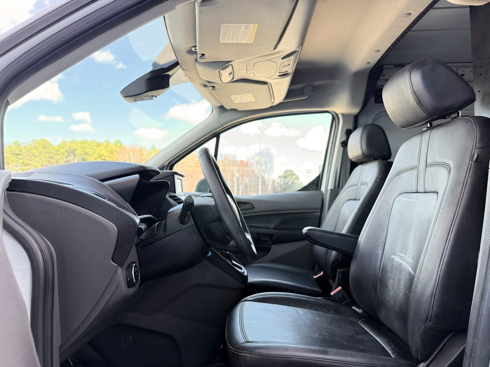 Used 2021 Ford Transit Connect XL FWD image 17
