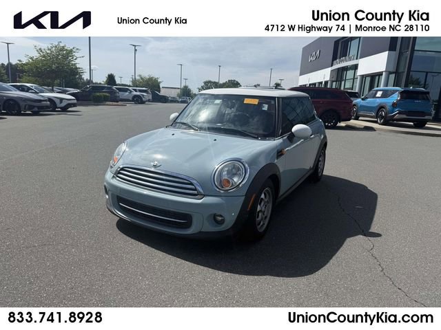 Used 2013 MINI Cooper Hardtop FWD image 1