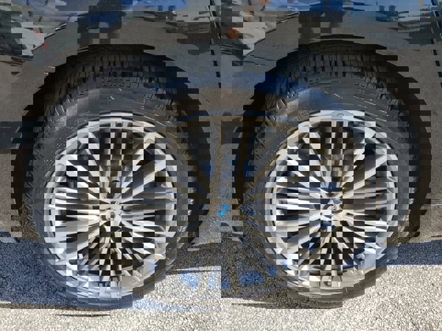 Used 2018 BMW 530i xDrive w/ Premium Package image 9