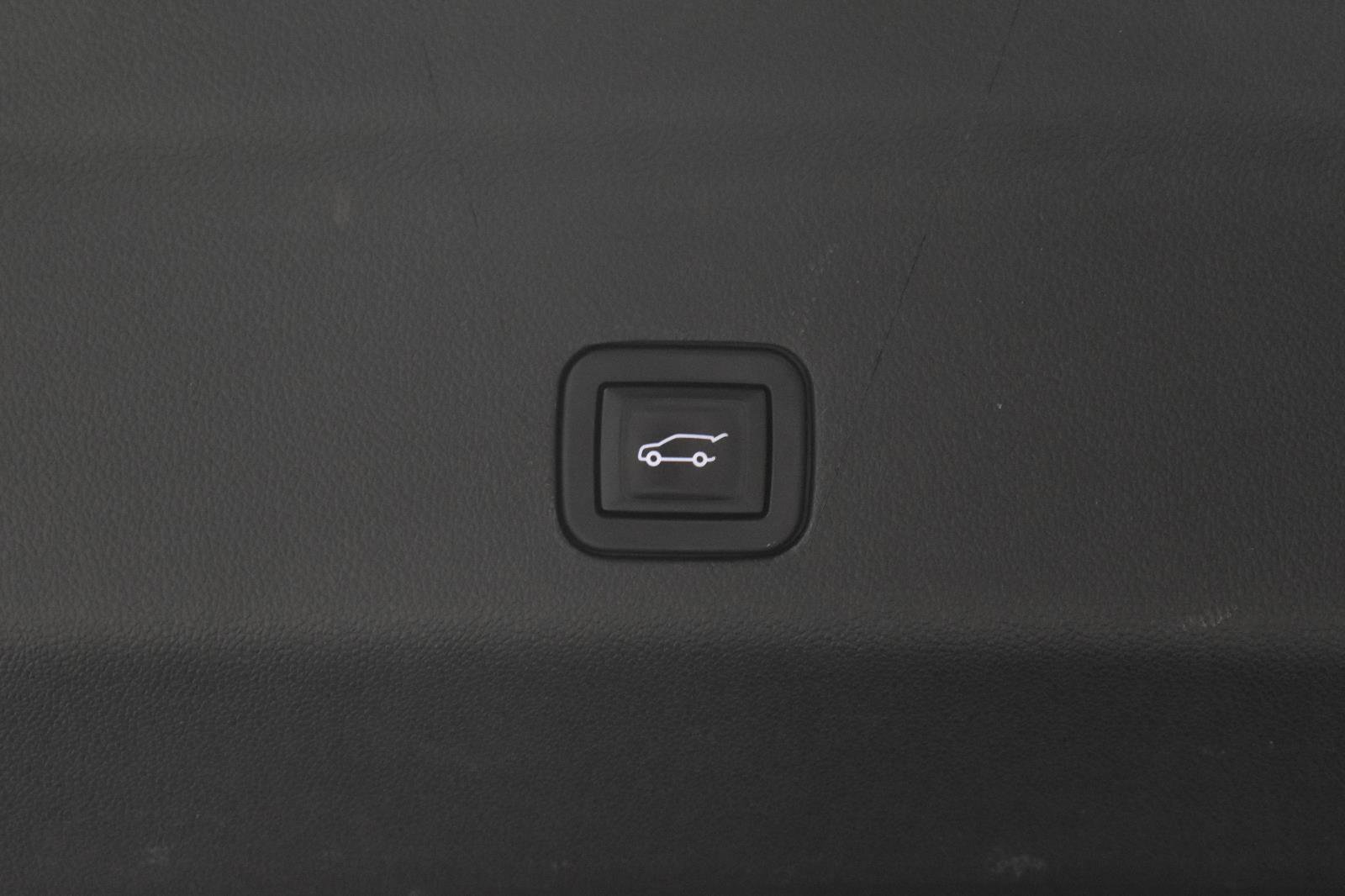 Used 2021 Chevrolet Tahoe Z71 AWD/4WD image 31