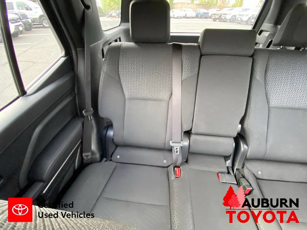 Certified 2025 Toyota 4Runner SR5 AWD/4WD image 22
