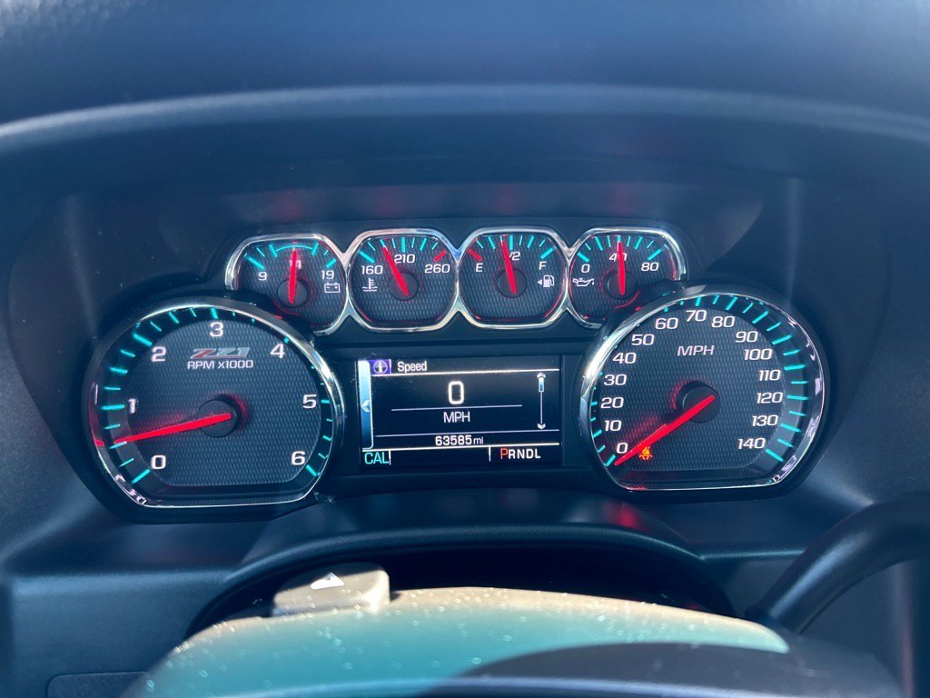 Used 2018 Chevrolet Silverado 1500 LT w/ All Star Edition image 25