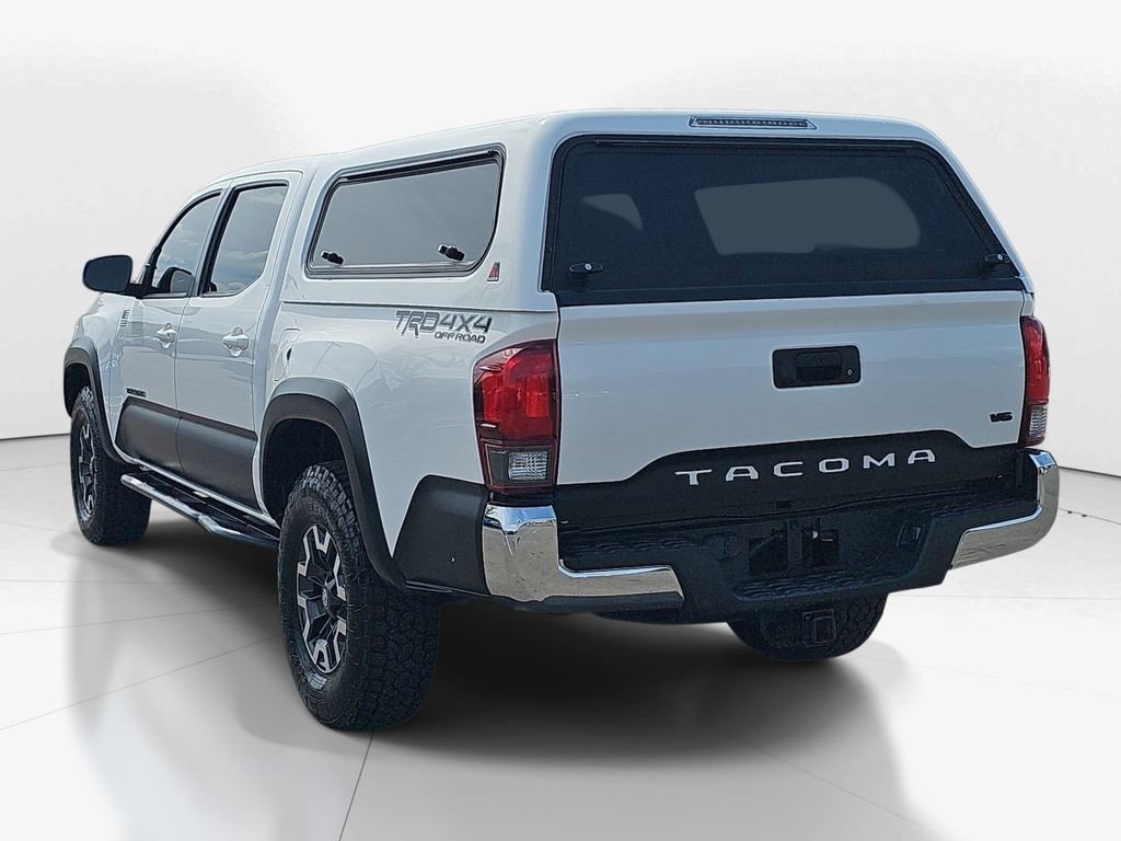 Used 2018 Toyota Tacoma TRD Off-Road image 7