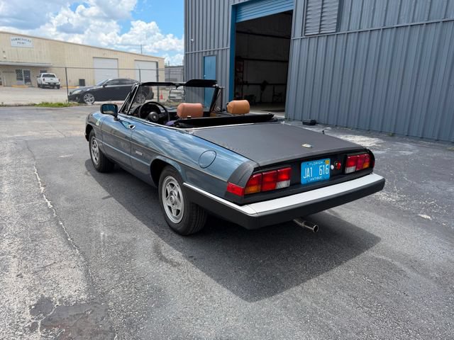 Used 1988 Alfa Romeo Spider Veloce RWD image 64