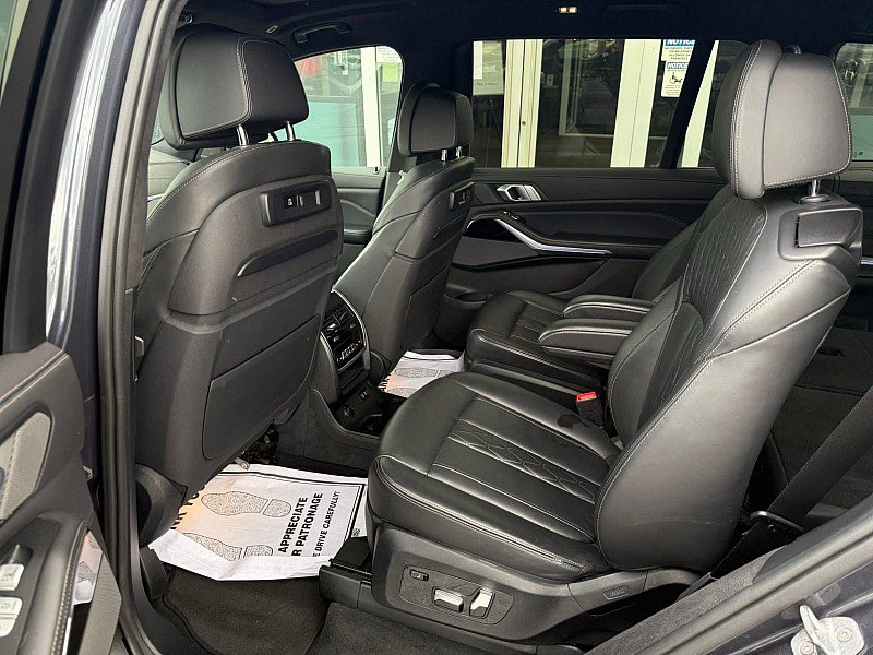 Used 2019 BMW X7 xDrive40i w/ Premium Package AWD/4WD image 17