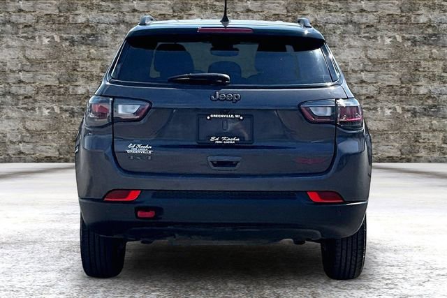 Used 2024 Jeep Compass Trailhawk w/ Trailhawk Elite Group AWD/4WD image 5