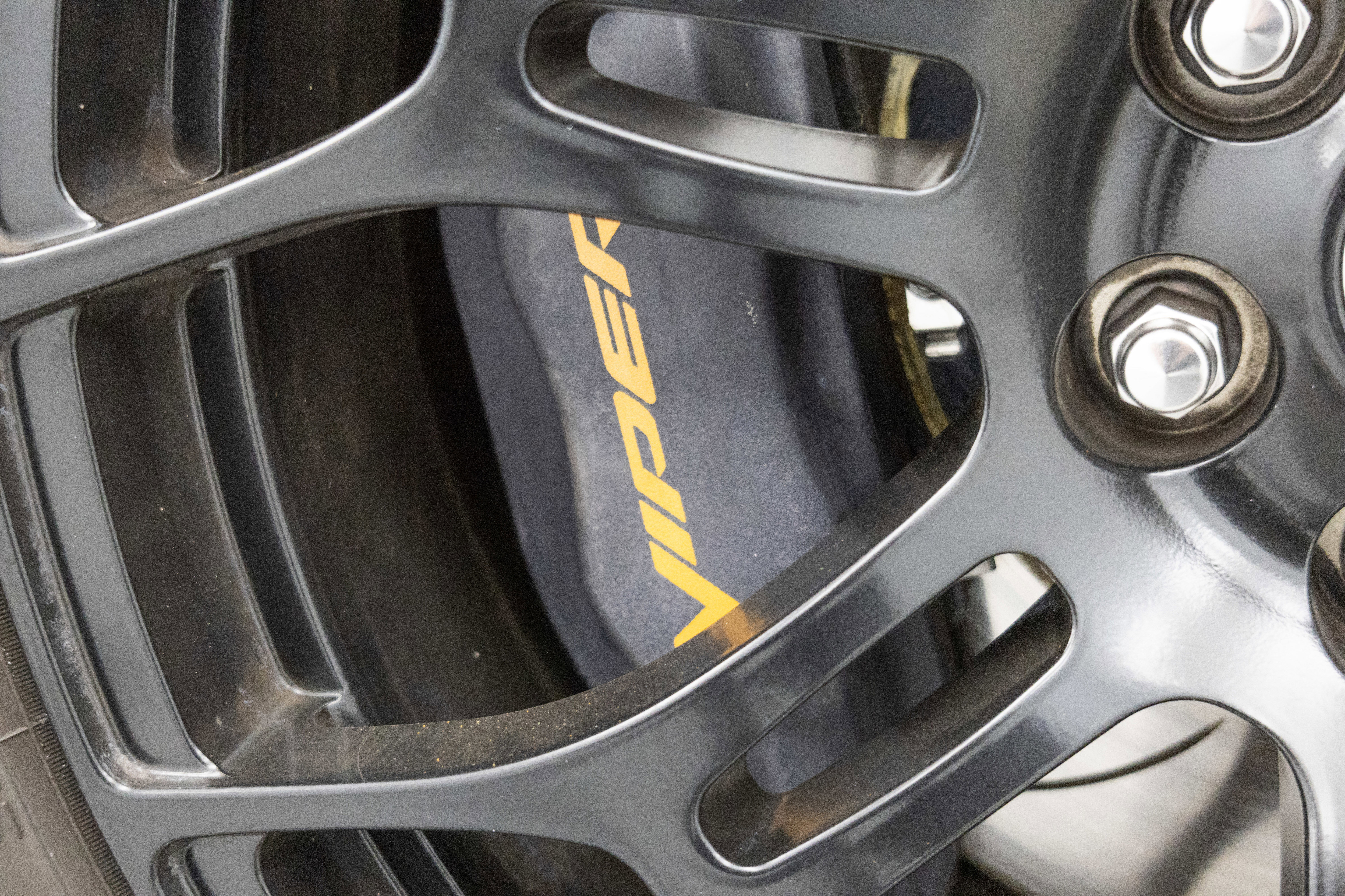 Used 2014 SRT Viper SRT-10 image 21