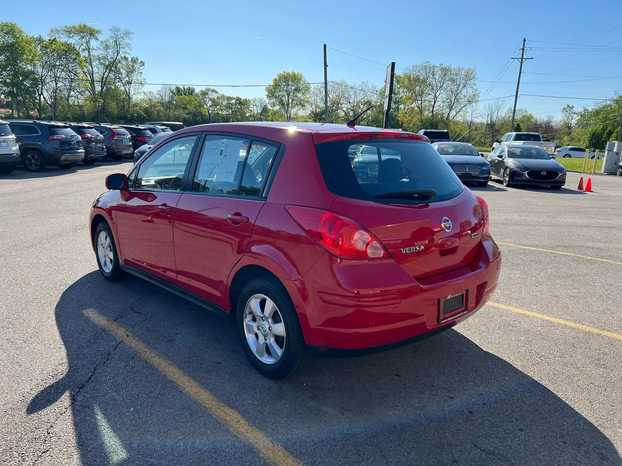 Used 2012 Nissan Versa 1.8 S w/ Special Edition Pkg FWD image 7