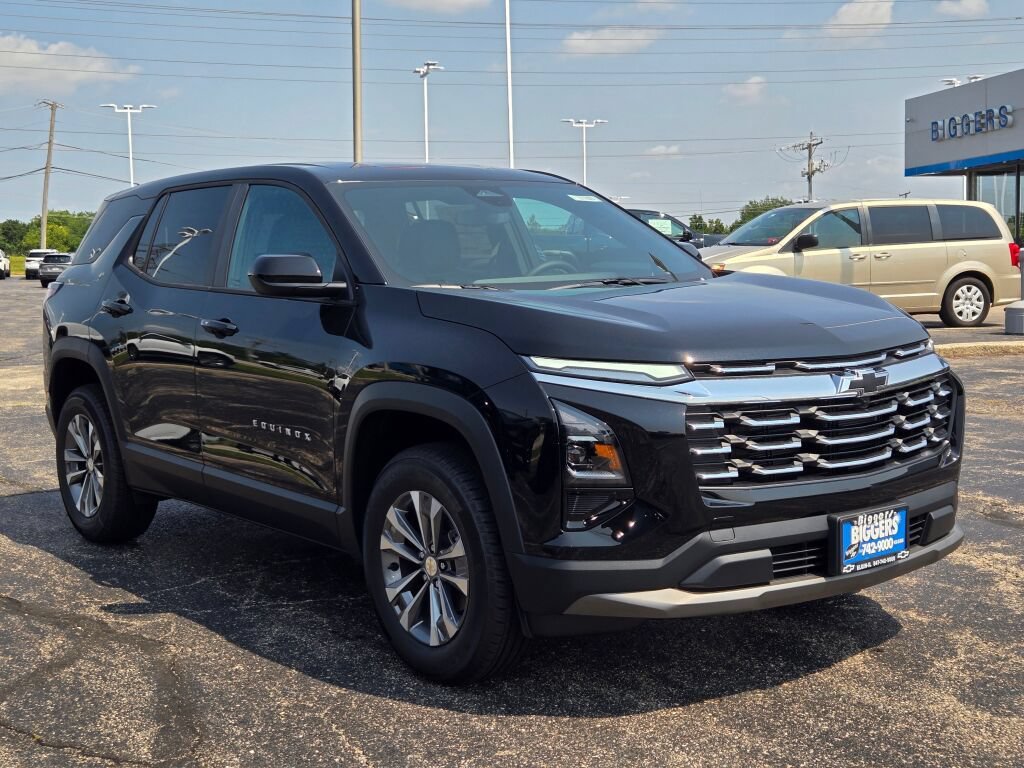 New 2027 Chevrolet Equinox LT w/ Convenience Package II AWD/4WD image 3