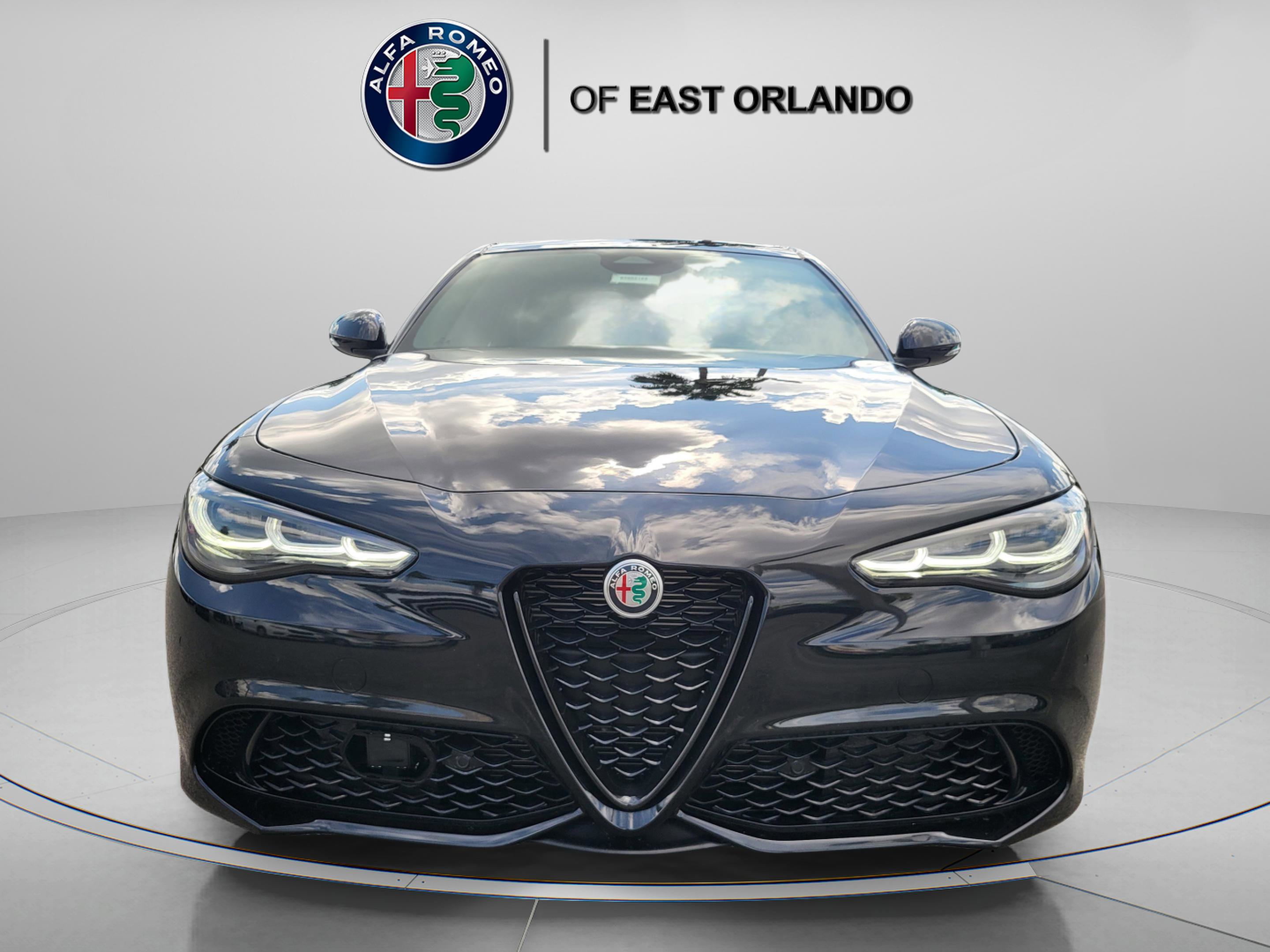 New 2025 Alfa Romeo Giulia w/ Driving Assist Package image 3