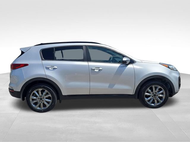 Used 2022 Kia Sportage Nightfall Edition w/ Nighfall AWD Premium Package image 6