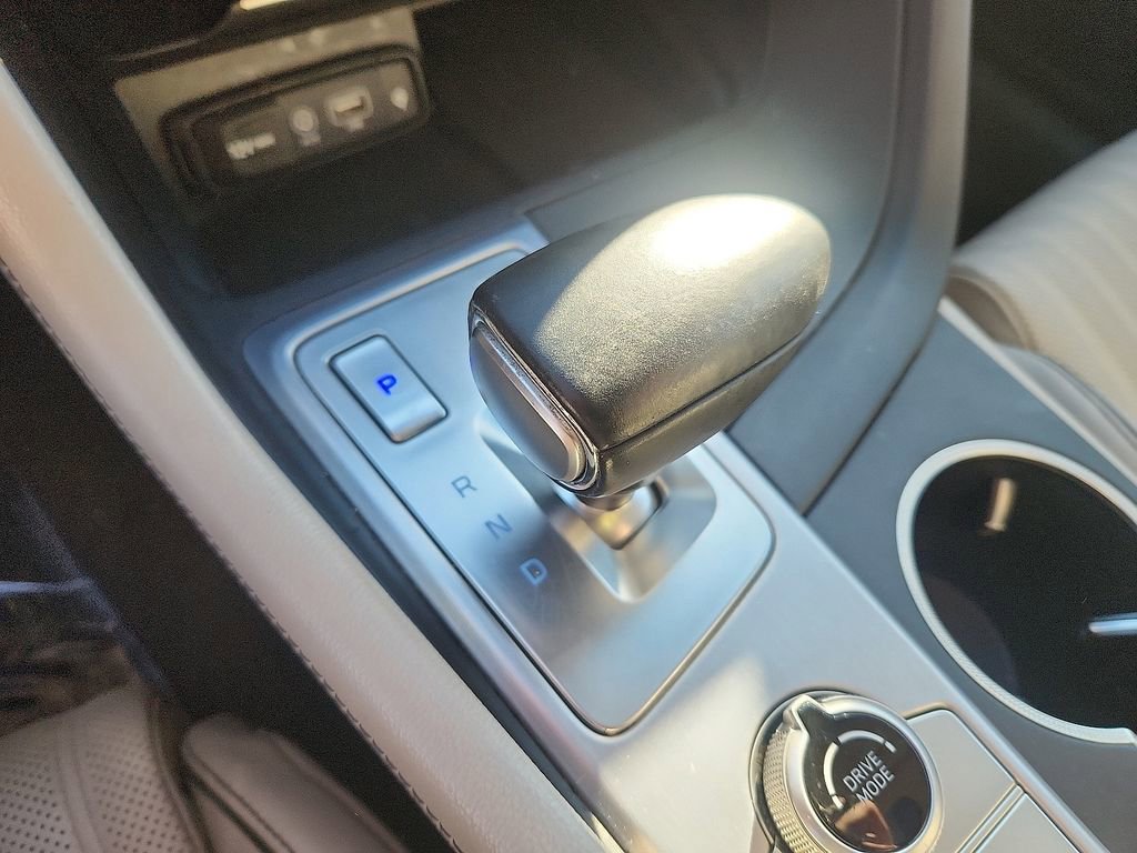 Used 2019 Genesis G70 3.3T Advanced w/ Elite Package image 16